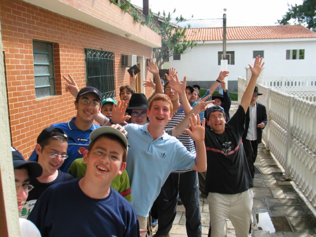 GAN ISRAEL E YESHIVA CAMP VERÃO 2005